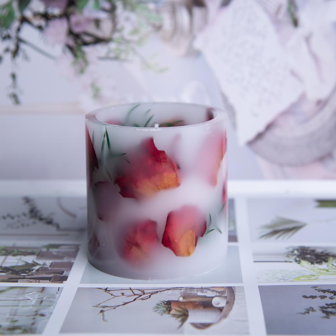 شمعة معطرة برائحة الكريستال العلاجي مع الأحجار الكريمة الطبيعية