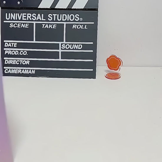 Shop our Mermaid 3D Projection Night Light with rotating bunnies, music box, and ocean-themed LED projection. Perfect for kids’ bedrooms, gifts, and cozy home décor.